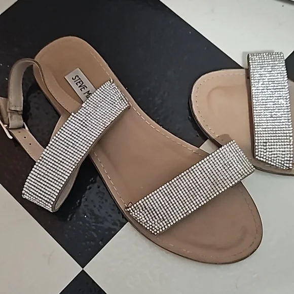 Steve Madden Marisa Rhinestone Sandals 7.5 Shoes Wedding Leather Great condition - Picture 3 of 4